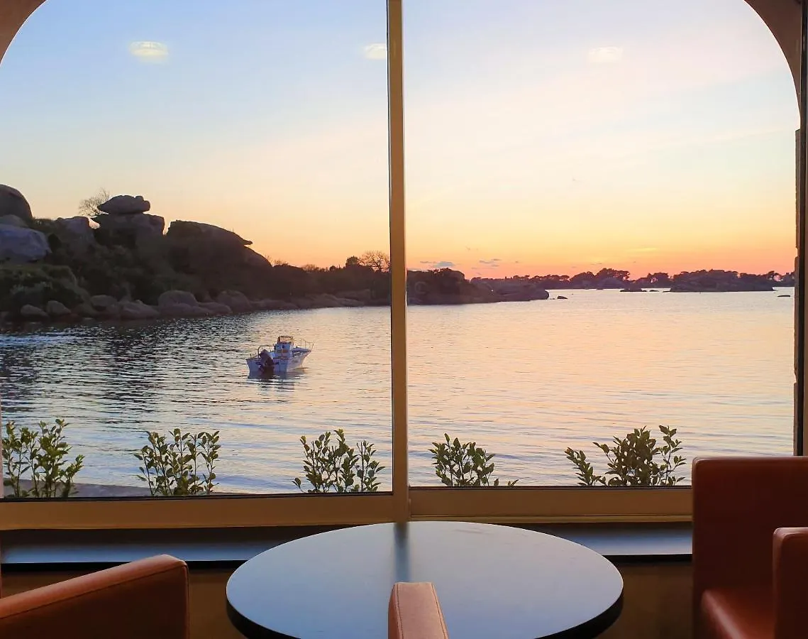 **  Logis Hotel Saint Guirec Et De La Plage Perros-Guirec Francie