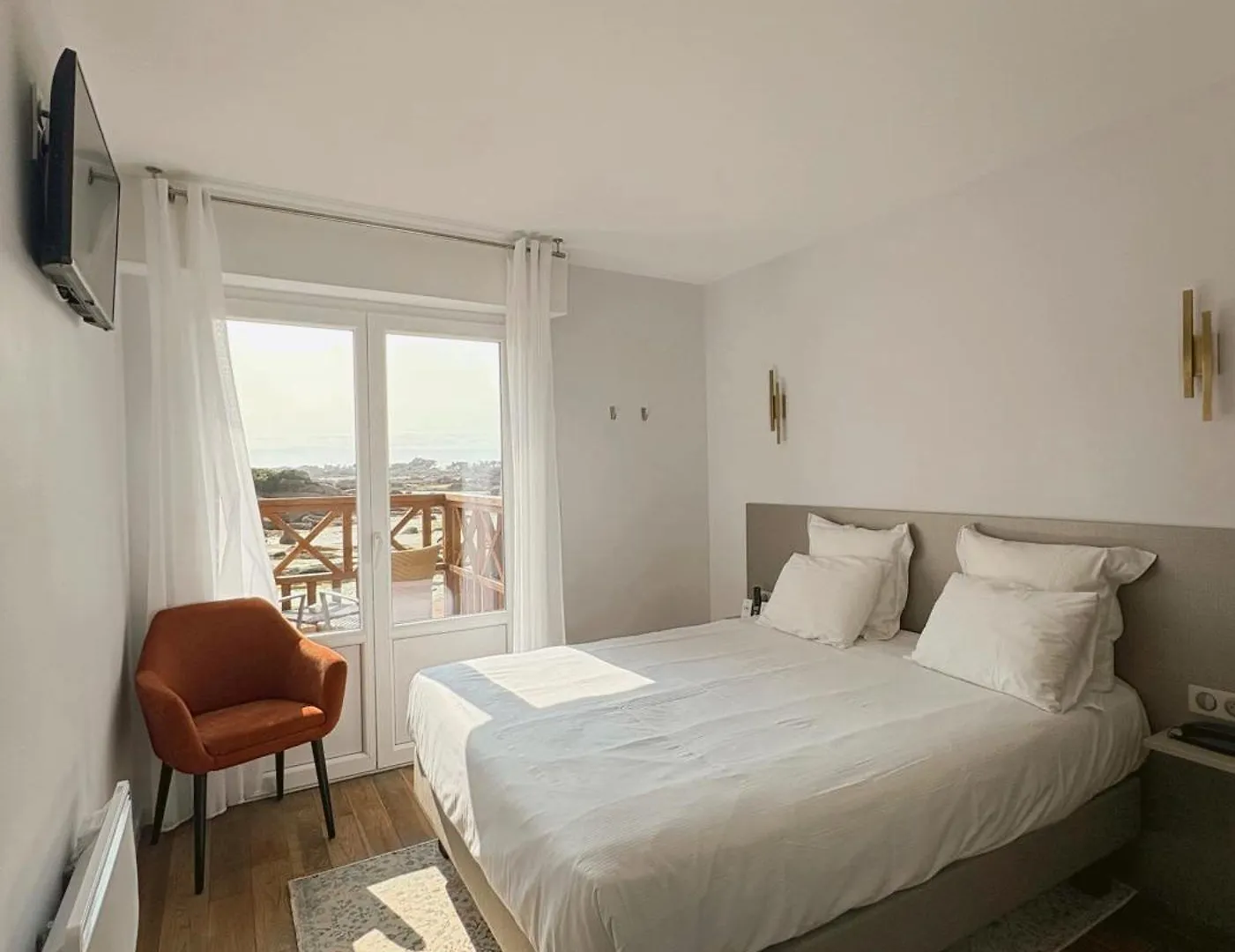 Logis Hotel Saint Guirec Et De La Plage Perros-Guirec