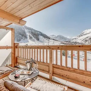 ***** Hotel Le Yule & France