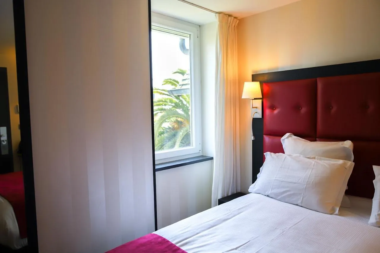 Logis Hotel Saint Guirec Et De La Plage Perros-Guirec Frankrig