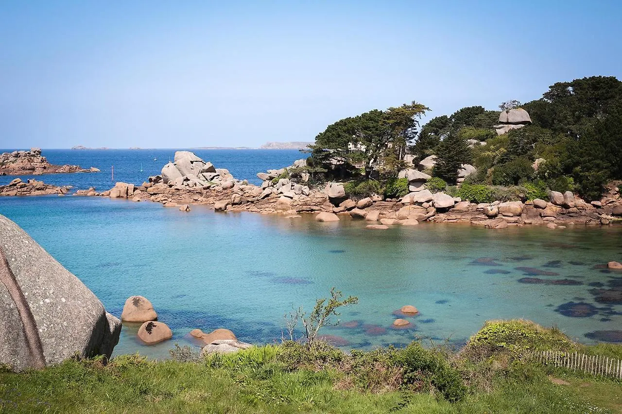 Logis Hotel Saint Guirec Et De La Plage Perros-Guirec 2*,  Frankrig